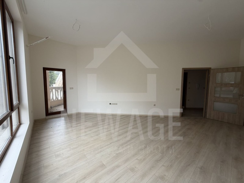 Продава 2-СТАЕН в град Варна, Аспарухово - 72 кв.м / 129 000 € » 252 302.07 лв., НЮ ЕЙДЖ