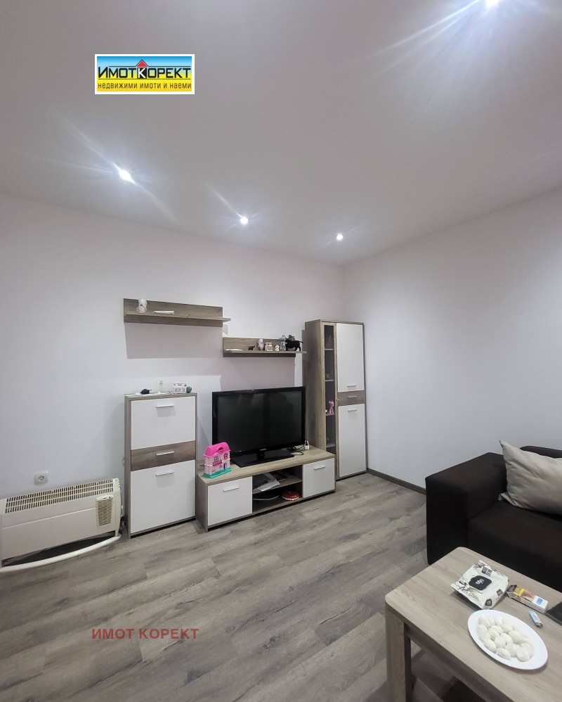 Продава КЪЩА в област Пазарджик, с. Звъничево - 432 кв.м / 220 000 € » 430 282.60 лв., ИМОТ КОРЕКТ