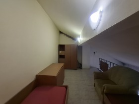 Studio Širok centar, Pleven 6