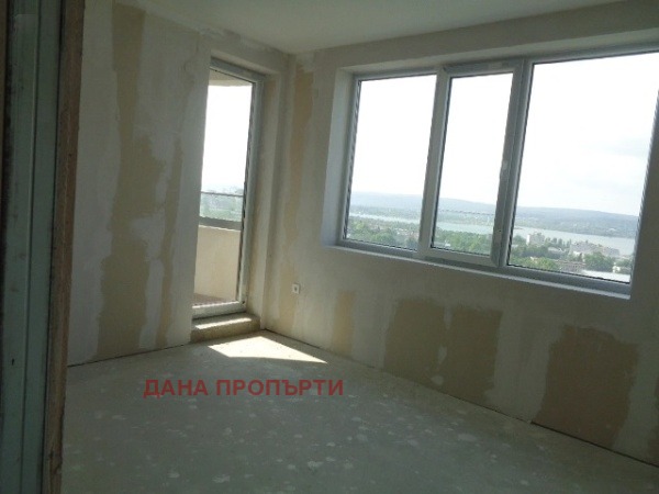 Продава 3-СТАЕН, гр. Варна, Трошево, снимка 3 - Апартаменти - 53464583