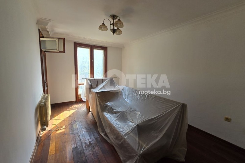 En venta  3+ dormitorios Sofia , Vitosha , 137 metros cuadrados | 84302080 - imagen [6]