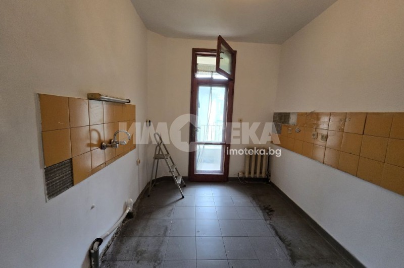En venta  3+ dormitorios Sofia , Vitosha , 137 metros cuadrados | 84302080 - imagen [4]