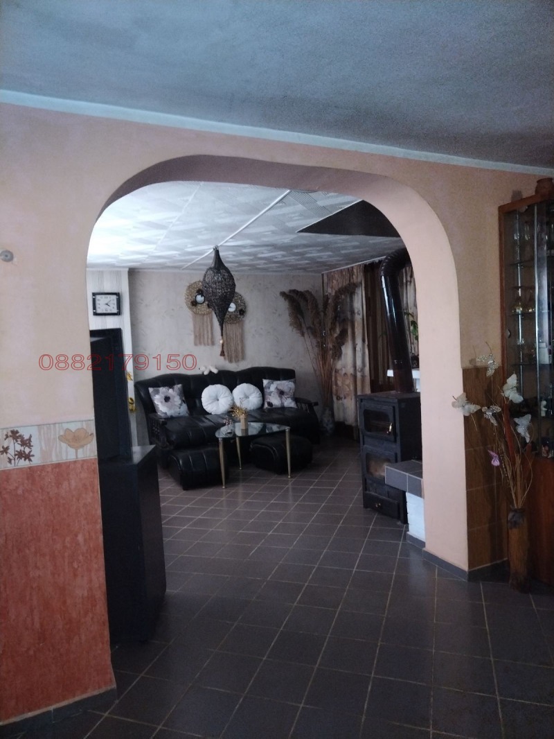 Продава КЪЩА, с. Безден, област София област, снимка 11 - Къщи - 52731834