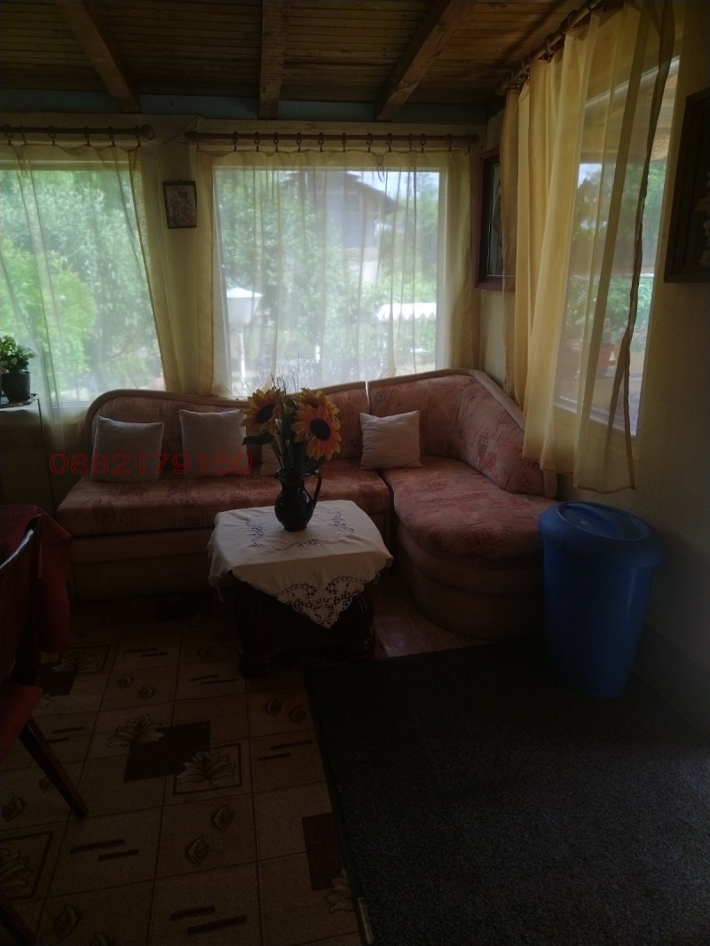 Продава КЪЩА, с. Безден, област София област, снимка 12 - Къщи - 52731834