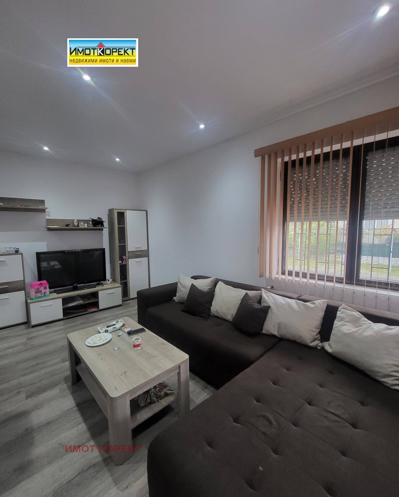 Продава КЪЩА, с. Звъничево, област Пазарджик, снимка 2 - Къщи - 52528076