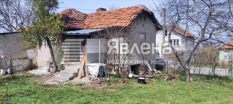 Продава КЪЩА, с. Кондофрей, област Перник