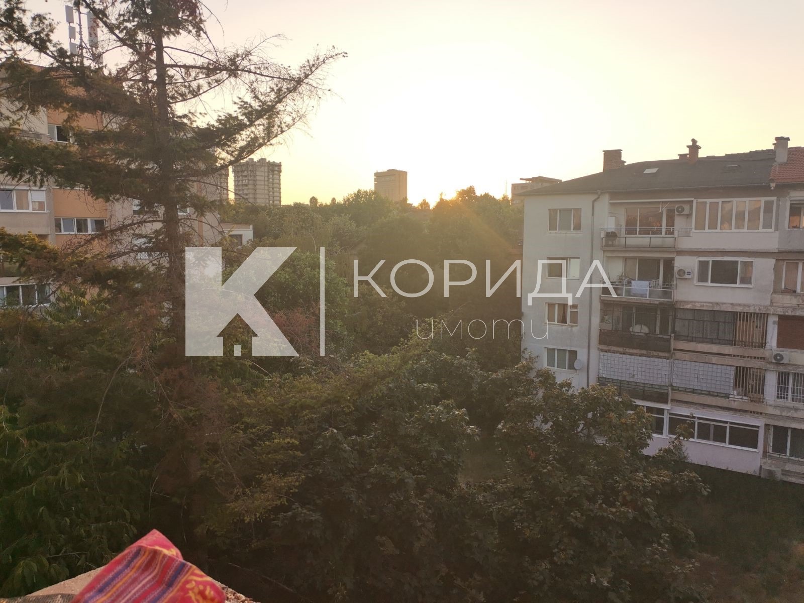 Продава 3-СТАЕН, гр. София, Изток