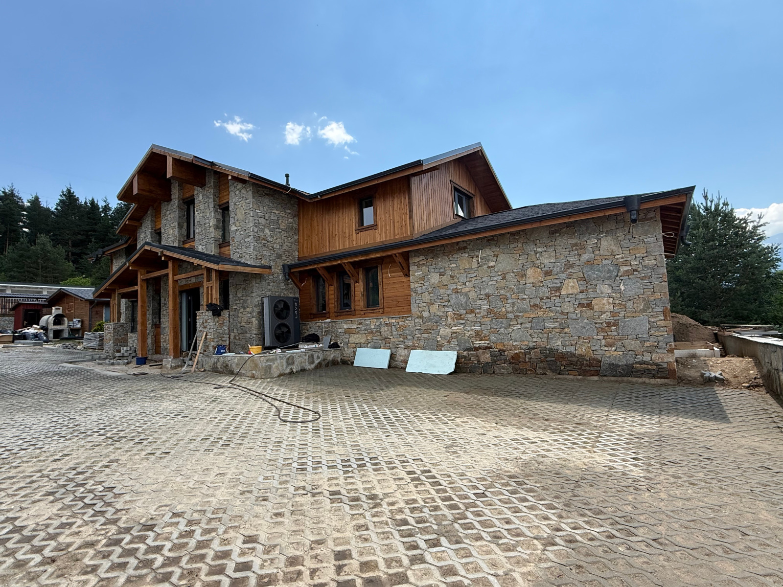 Продава КЪЩА, с. Баня, област Благоевград, снимка 10 - Къщи - 53499551