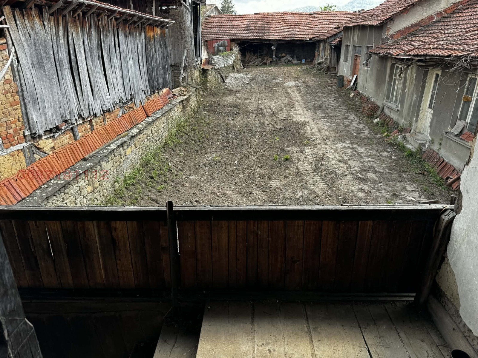 Продава КЪЩА, с. Орешак, област Ловеч, снимка 2 - Къщи - 54261343