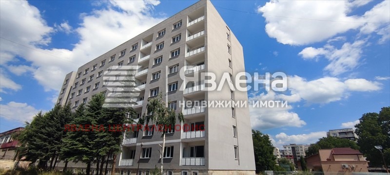 En venta  1 dormitorio Pernik , Iztok , 63 metros cuadrados | 19233357