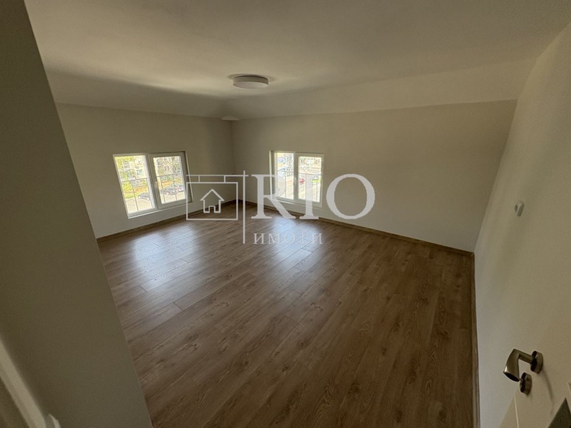 На продаж  3 кімнатна Пловдив , Христо Смирненски , 96 кв.м | 99795837 - зображення [9]