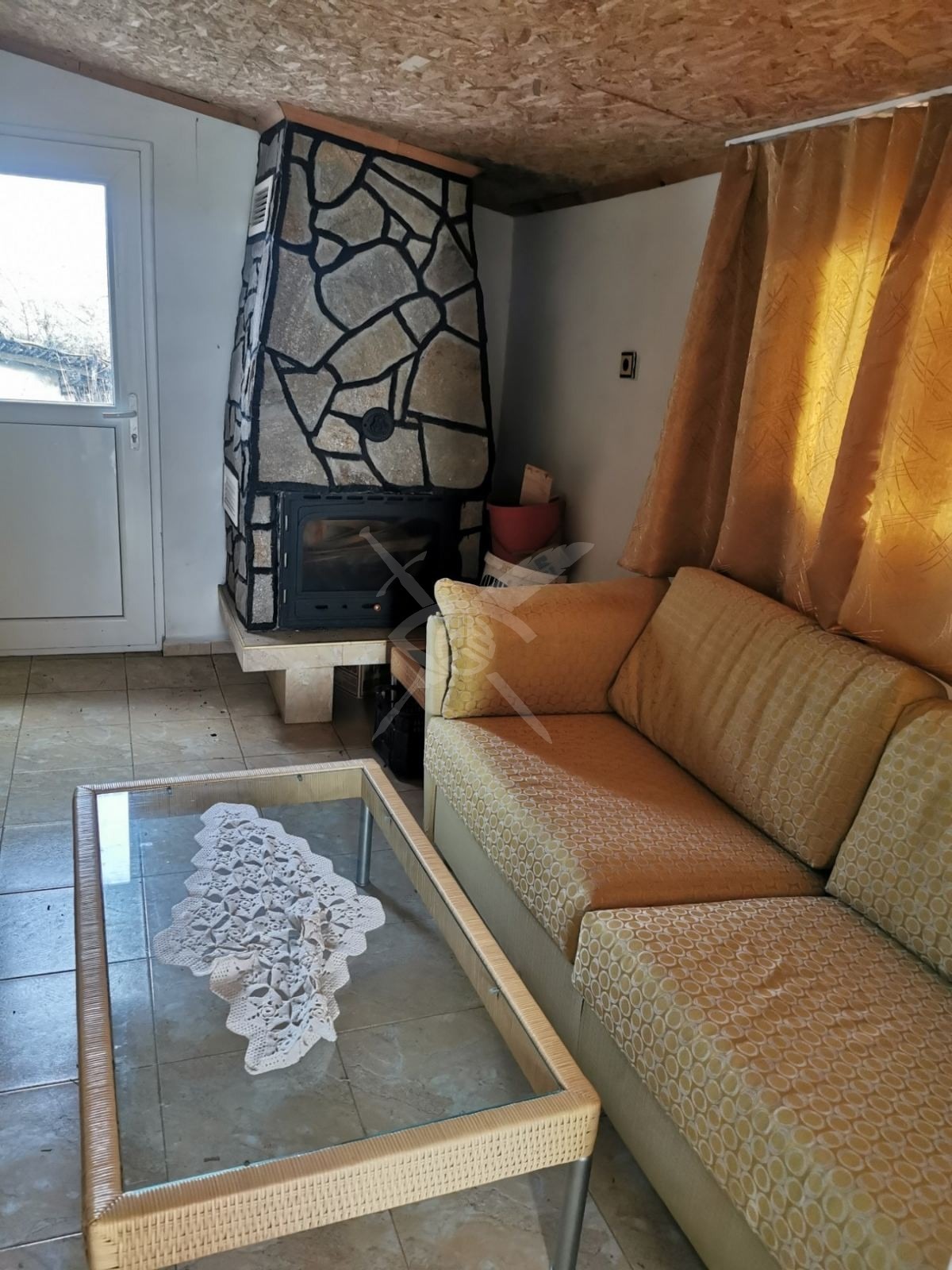 Продава КЪЩА, с. Варовник, област Бургас, снимка 2 - Къщи - 53319724