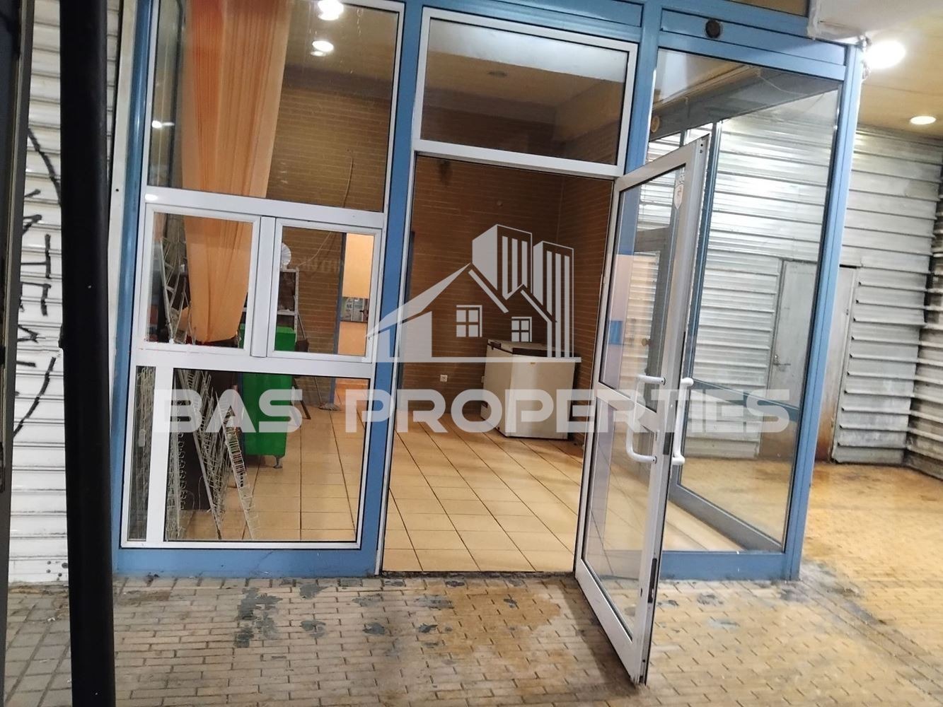 Продава МАГАЗИН, гр. София, Център