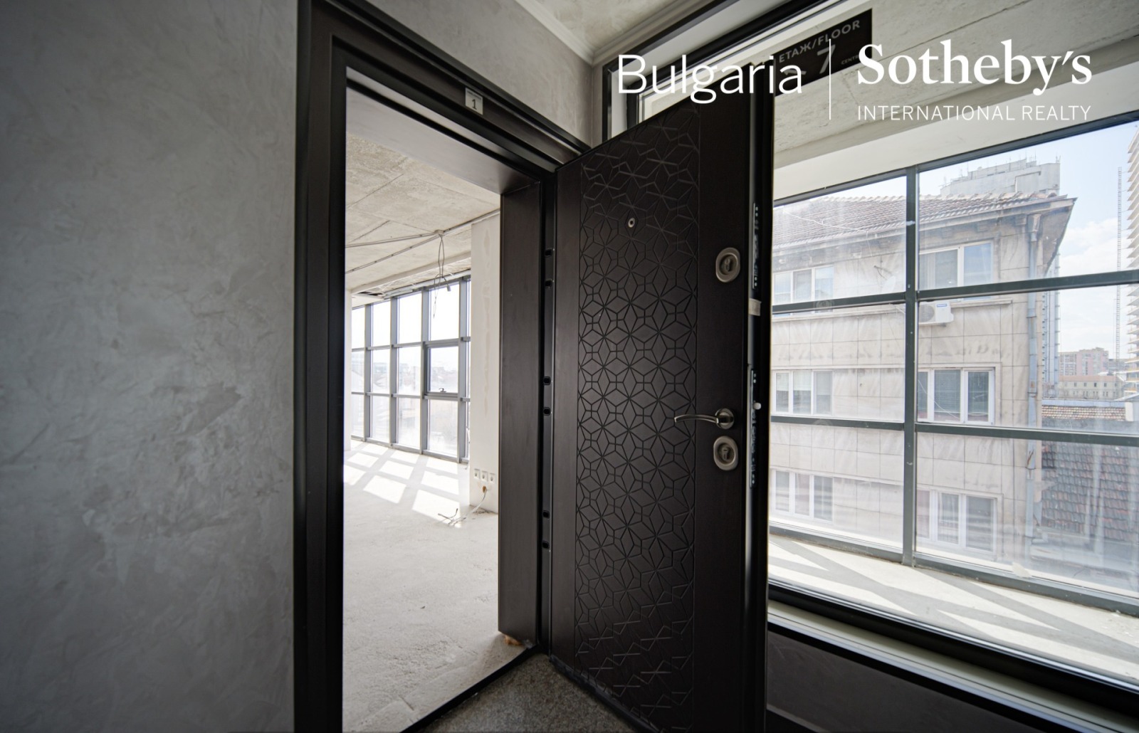 Продава ЗАВЕДЕНИЕ, гр. София, Център, снимка 2 - Заведения - 45281787