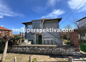 Продажба на къщи в град Пловдив - изображение 11 