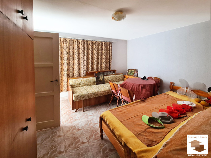 Продава ЕТАЖ ОТ КЪЩА, гр. Велико Търново, Акация, снимка 11 - Етаж от къща - 52621551