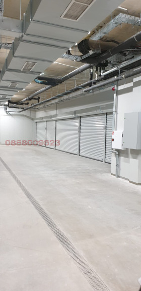 ГАРАЖ, ПАРКОМЯСТО, 25 m2