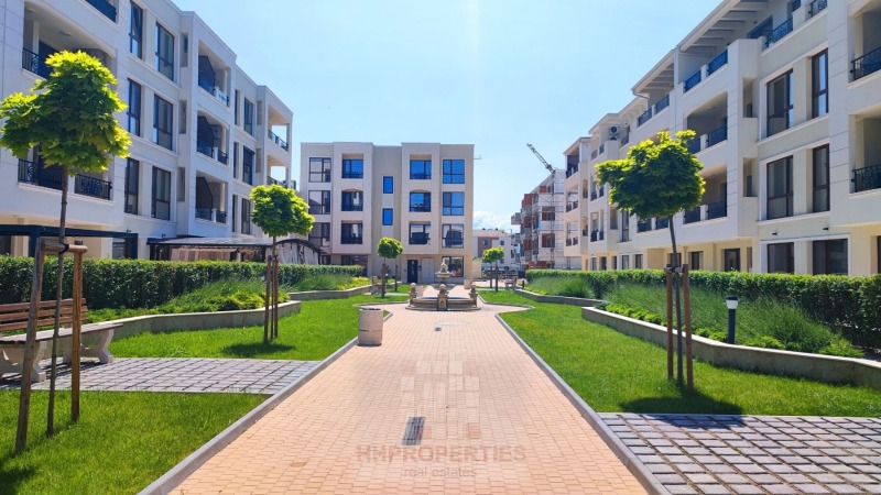 На продаж  1 спальня Пловдив , Христо Смирненски , 76 кв.м | 92799948