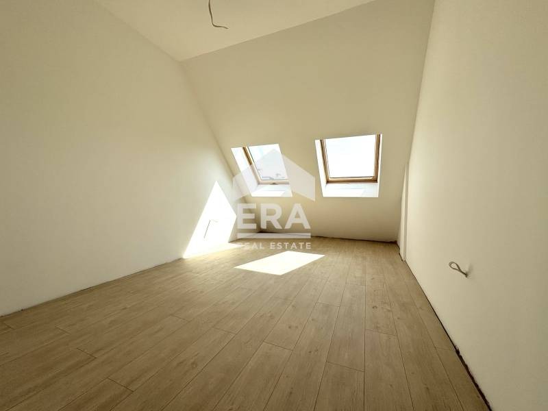 Продава 4-СТАЕН, гр. Варна, Победа, снимка 11 - Апартаменти - 54191836