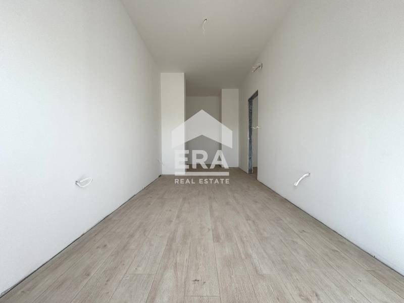 Продава 4-СТАЕН, гр. Варна, Победа, снимка 4 - Апартаменти - 54191836