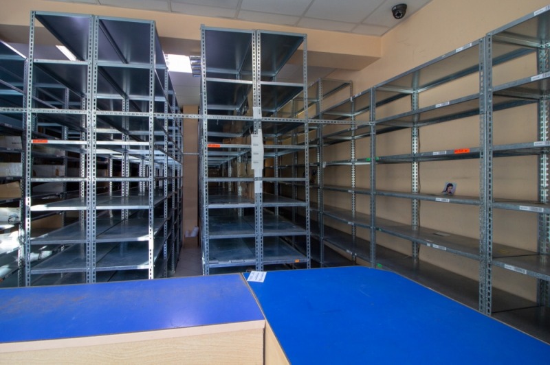 Продава МАГАЗИН, гр. Сливен, Даме Груев, снимка 3 - Магазини - 52493689