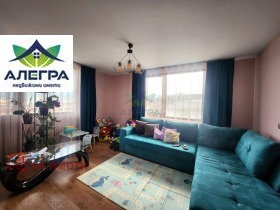 Продава Етаж от къща