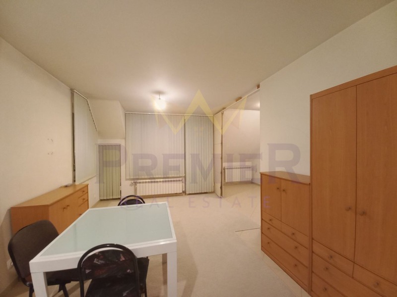 En venta  Estudio Sofia , Mladost 3 , 52 metros cuadrados | 55599696 - imagen [13]