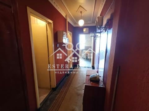На продаж  1 спальня Шумен , Тракия , 58 кв.м | 76632452 - зображення [7]