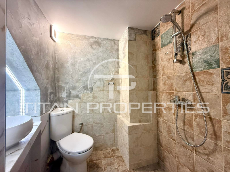 For Sale  2 bedroom Plovdiv , Marasha , 160 sq.m | 38171468 - image [17]