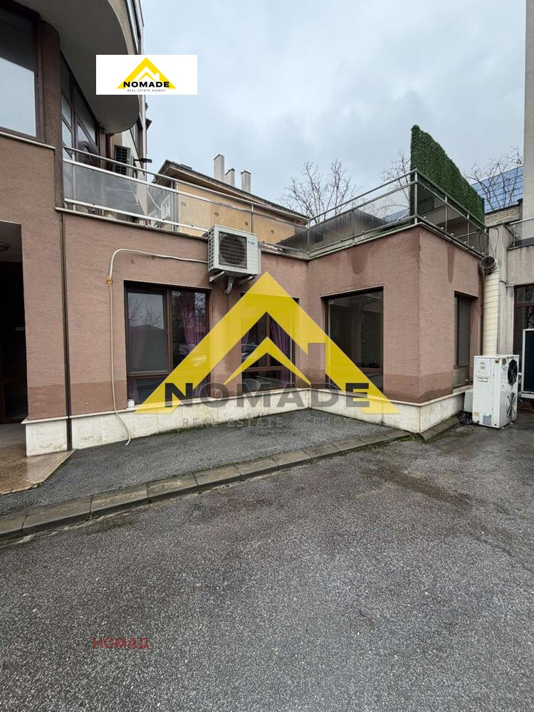 Продава ОФИС, гр. Пловдив, Център, снимка 2 - Офиси - 53244142