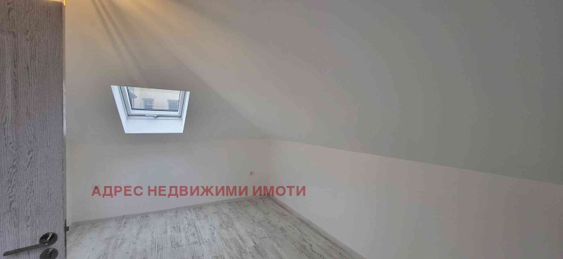 Продава ЕТАЖ ОТ КЪЩА, гр. Стара Загора, Ремиза, снимка 4 - Етаж от къща - 46962217