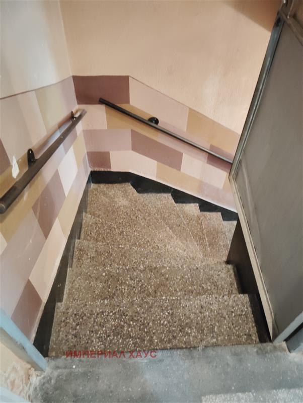 Продава ЕТАЖ ОТ КЪЩА, гр. Хасково, Тракийски, снимка 6 - Етаж от къща - 52651353