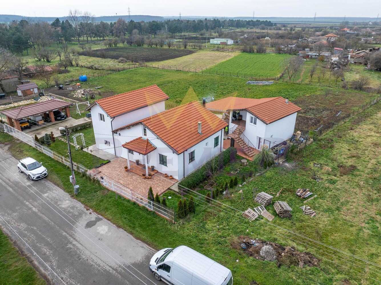 Продава КЪЩА, с. Сенокос, област Добрич, снимка 2 - Къщи - 56576134