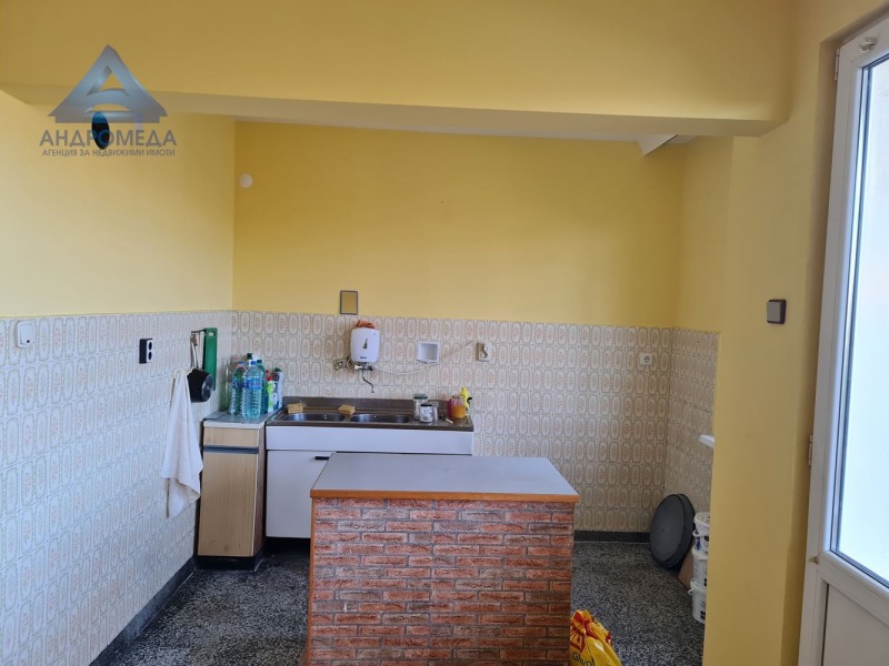 Продаја  2 спаваће собе Плевен , Широк центар , 108 м2 | 29248978 - слика [2]