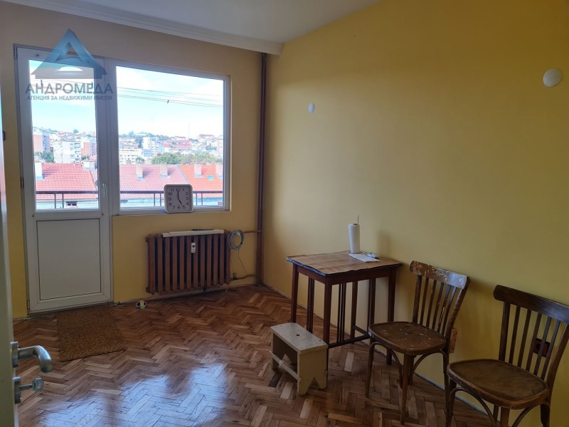 Till salu  2 sovrum Pleven , Sjirok centar , 108 kvm | 29248978 - bild [4]