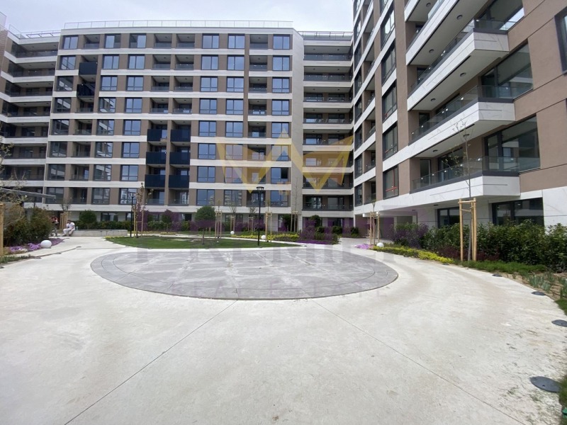 In vendita  2 camere da letto Sofia , Mladost 4 , 104 mq | 51145114