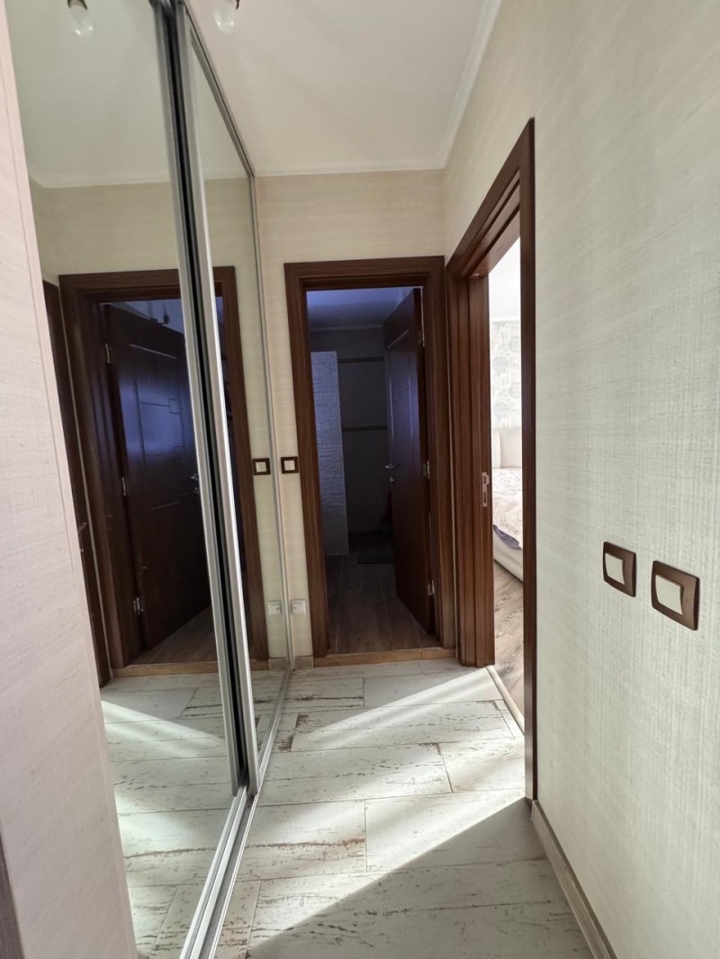 Продава 3-СТАЕН, гр. Бургас, Зорница, снимка 3 - Апартаменти - 52605776