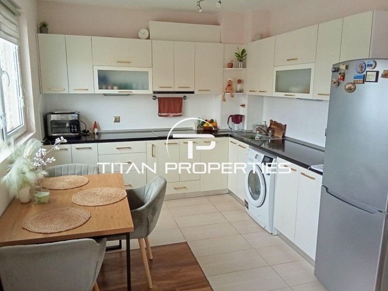 Продава 3-СТАЕН, гр. Поморие, област Бургас, снимка 2 - Апартаменти - 53071867