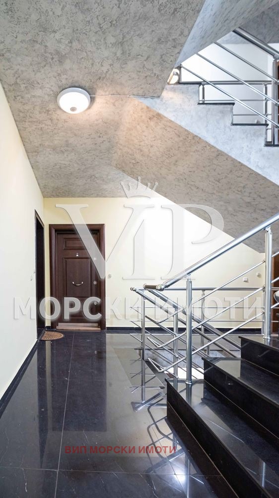 Продава 4-СТАЕН, гр. Бургас, Лазур, снимка 16 - Апартаменти - 52657780