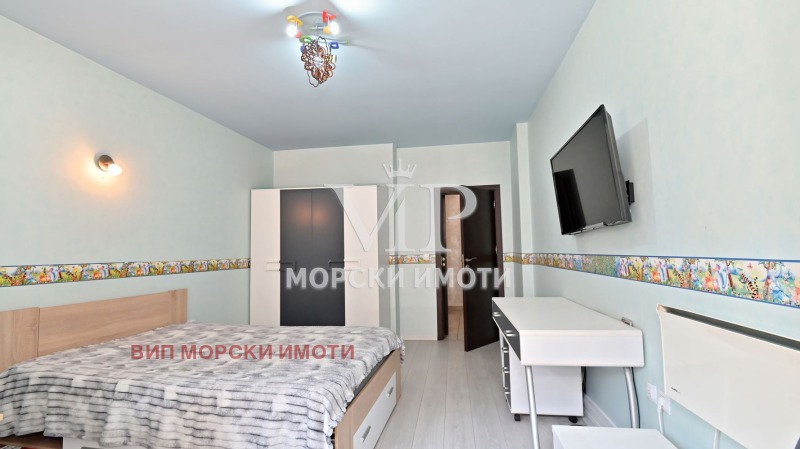 Продава 4-СТАЕН, гр. Бургас, Лазур, снимка 9 - Апартаменти - 52657780