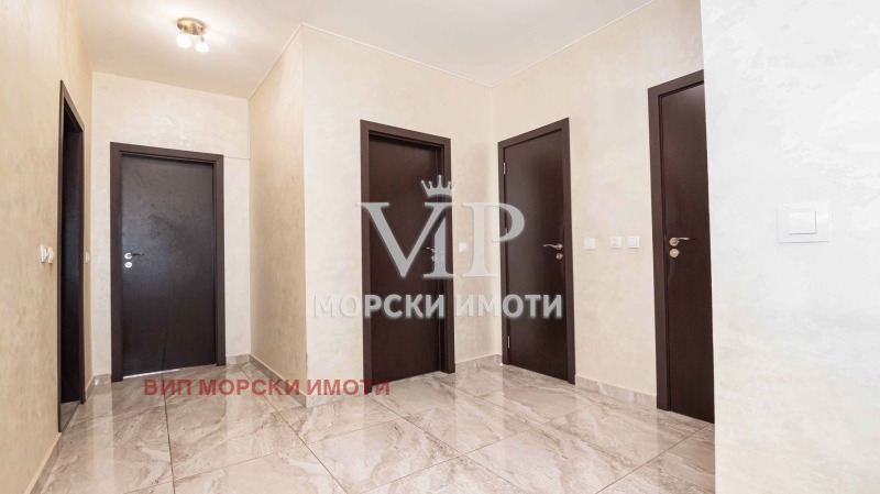 Продава 4-СТАЕН, гр. Бургас, Лазур, снимка 15 - Апартаменти - 52657780
