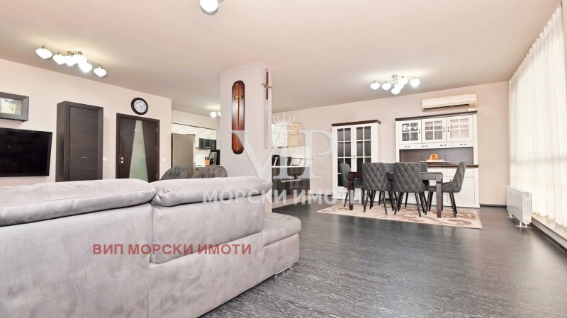 Продава 4-СТАЕН, гр. Бургас, Лазур, снимка 3 - Апартаменти - 52657780