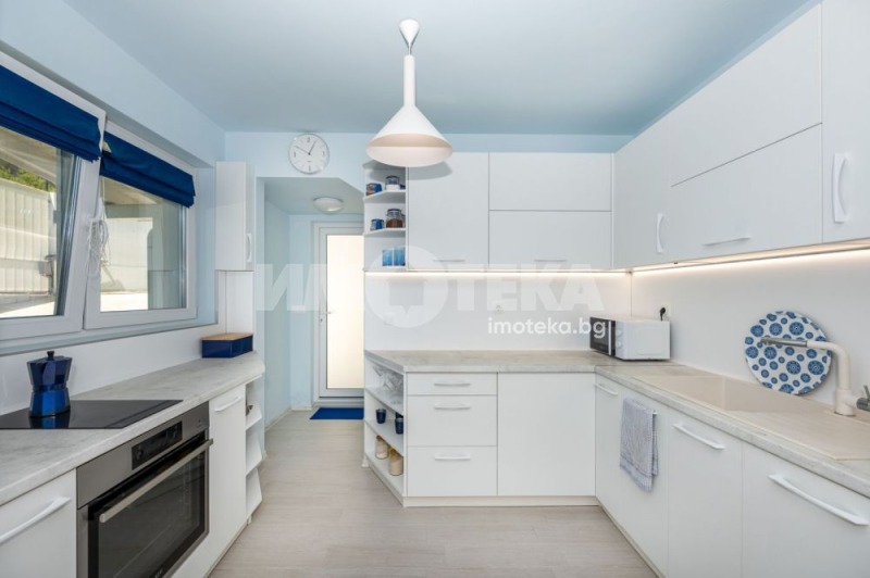 Продава КЪЩА, с. Гняздово, област Кърджали, снимка 2 - Къщи - 52374557