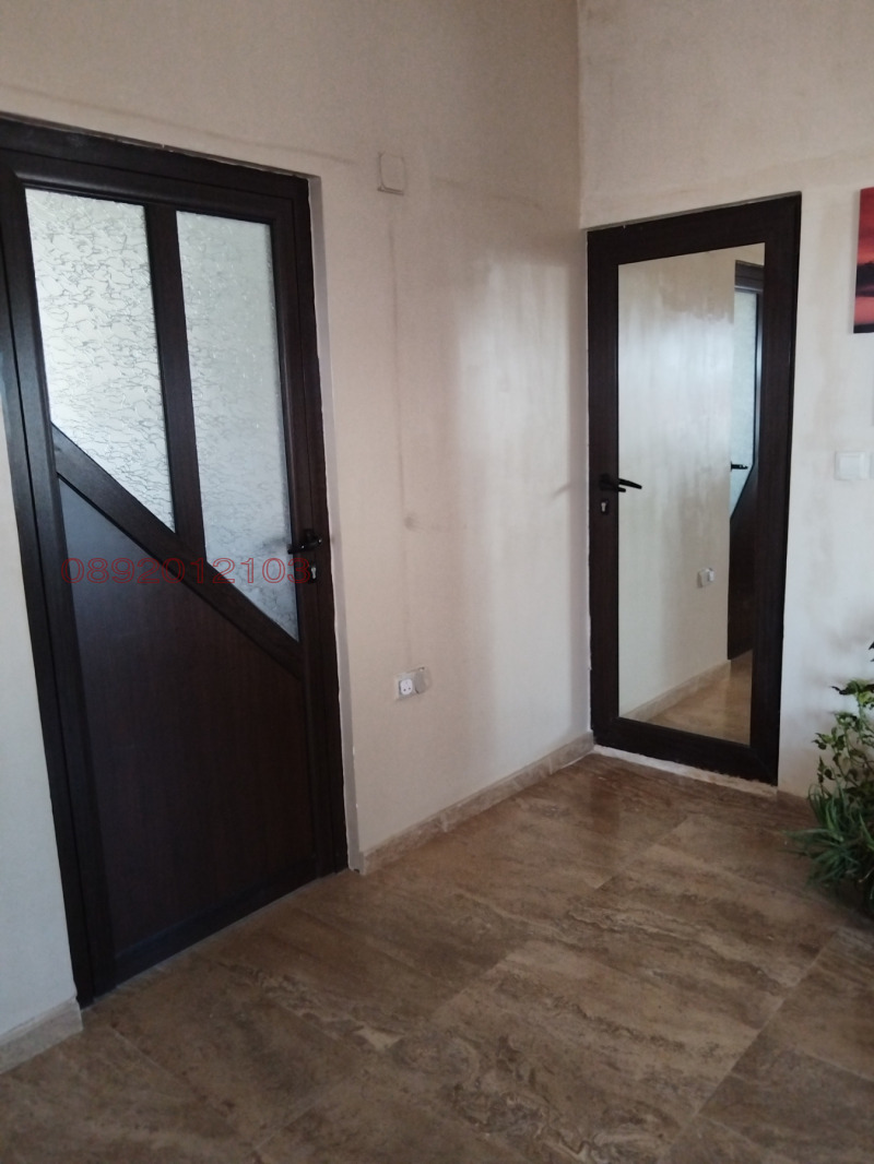 Продава КЪЩА, с. Радево, област Сливен, снимка 13 - Къщи - 53055425