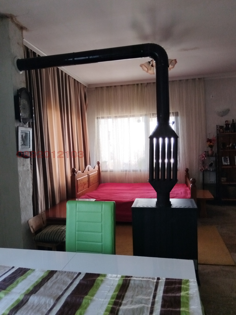 Продава КЪЩА, с. Радево, област Сливен, снимка 10 - Къщи - 53055425