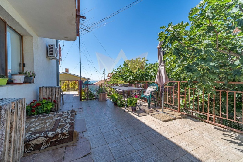 Продава КЪЩА, гр. Балчик, област Добрич, снимка 9 - Къщи - 53074835