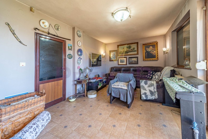 Продава КЪЩА, гр. Балчик, област Добрич, снимка 4 - Къщи - 53074835