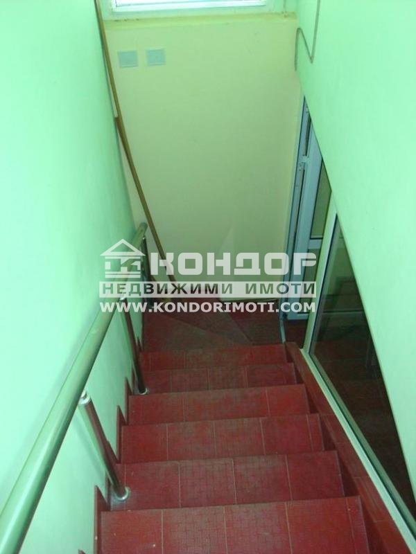 Myytävänä  Toimisto Plovdiv , Vastanitšeski , 76 neliömetriä | 72743049 - kuva [2]