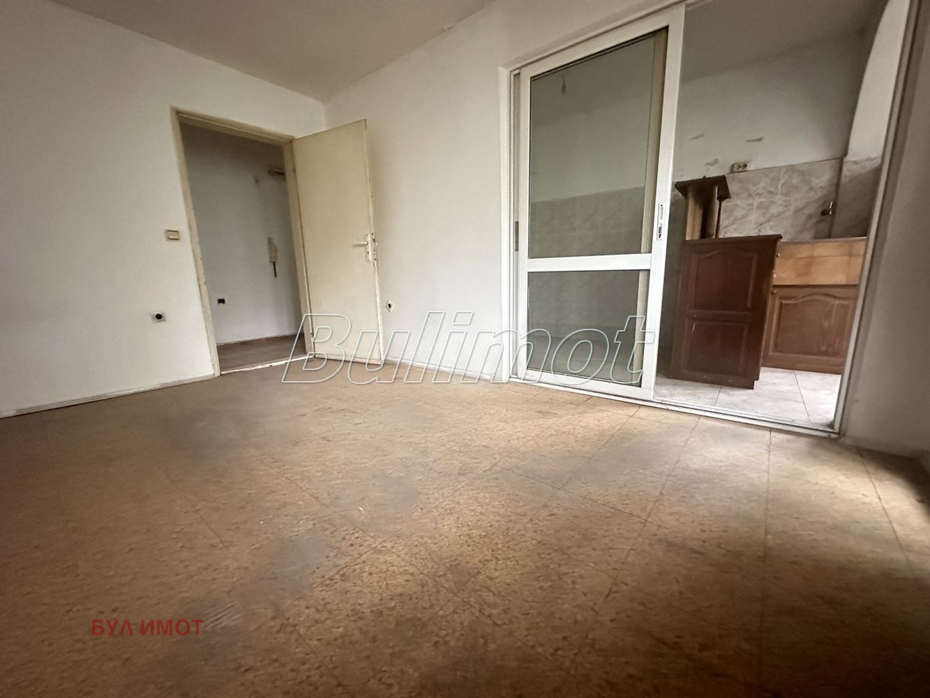 Продава 3-СТАЕН, гр. Варна, Погреби, снимка 2 - Апартаменти - 56031067