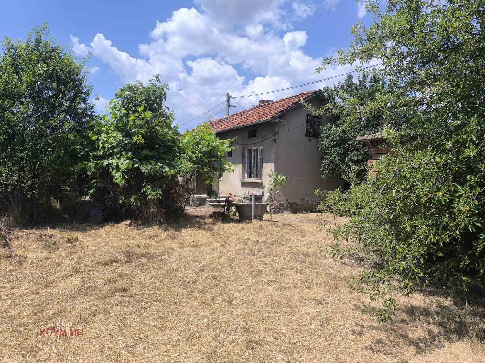 Продава КЪЩА, гр. София, с. Чепинци